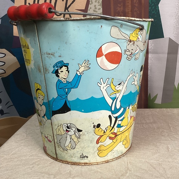 Vintage 1966 J. Chein World of Disney Metal Bucket SEE PICTURES - Picture 3 of 12